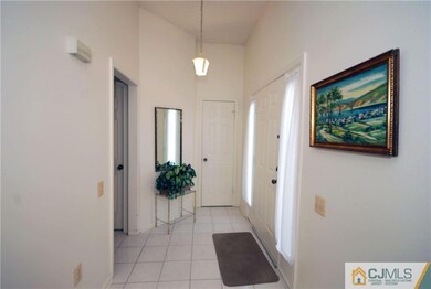 661B Azalea Plaza unit 661D, Monroe Township, NJ 08831 - photo 7