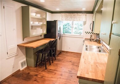 Breakfast Bar