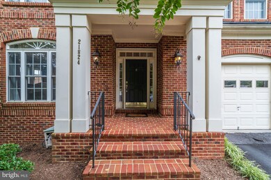 21824 Ainsley Ct, Broadlands, VA 20148 - photo 2