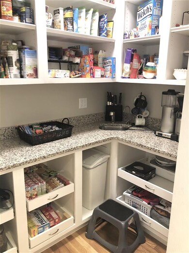 18 Karolina Ln, Bedford, NH 03110 - photo 7