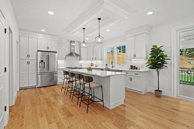 32 Garden Rd, Stoneham, MA 02180 - photo 4