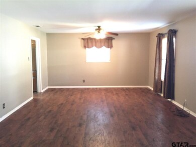 1222 1222 Woodland Hills, Tyler, TX 75701 - photo 6