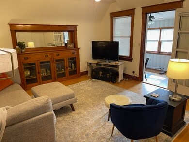 1121 S East Ave unit 2, Oak Park, IL 60304 - photo 3
