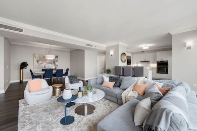 The Pinnacle unit 3704, Chicago, IL 60611 - photo 6