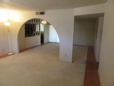 ENTRY TO LIVING
