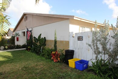 5866 Albert Rd, West Palm Beach, FL 33415 - photo 2