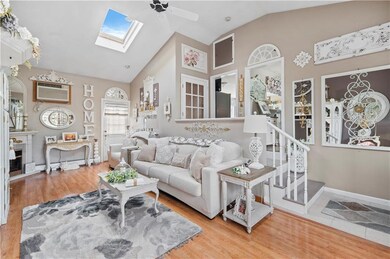 25 Wharf Rd, Warwick, RI 02889 - photo 5