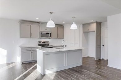 19995 W 221st St, Spring Hill, KS 66083 - photo 7