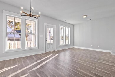 5135 Whaitley Ln, Greensboro, NC 27407 - photo 3