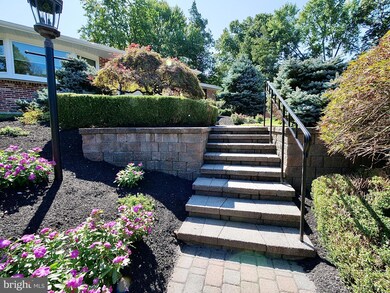 102 Cove Rd, Broomall, PA 19008 - photo 5