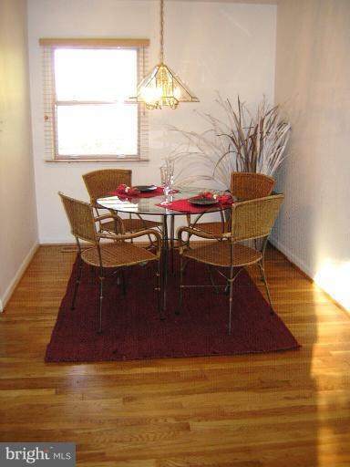 504 W Nettle Tree Rd, Sterling, VA 20164 - photo 7