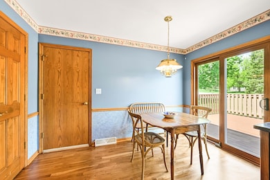 Kitchen Dinette