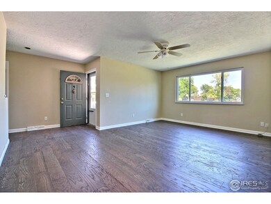 Step Into A Nice and Open Floor Plan