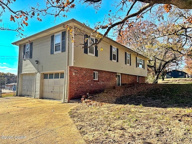 108 York St, Carl Junction, MO 64834 - photo 3