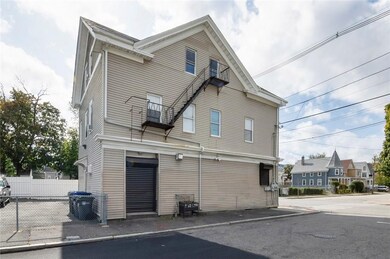 304 Prairie Ave, Providence, RI 02905 - photo 2