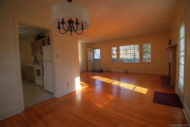 Dining Area to Kitchen