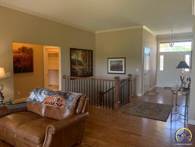 4535 SW Crenshaw Dr, Topeka, KS 66610 - photo 4