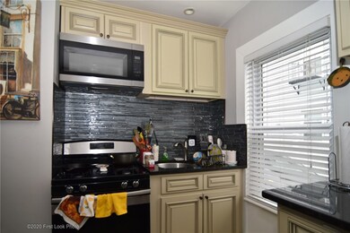 939 Roosevelt Ave, Pawtucket, RI 02860 - photo 7