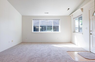 2390 Corona Ave, Medford, OR 97504 - photo 6