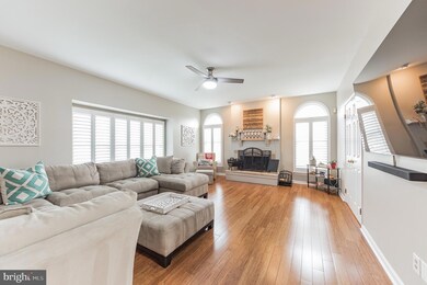 103 Windsong Dr, Doylestown, PA 18901 - photo 6