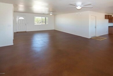 03 Living Area