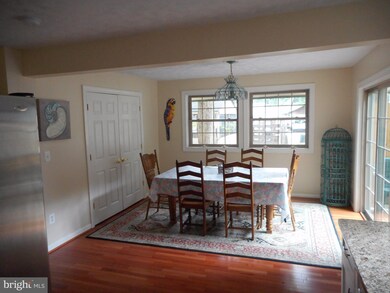 7053 Albany Ave, North Beach, MD 20714 - photo 6