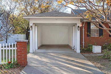 923 N 12th Ave, Durant, OK 74701 - photo 4