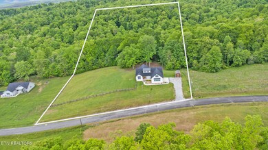 505 Old Tanner Cemetery Rd, Crossville, TN 38571 - photo 4