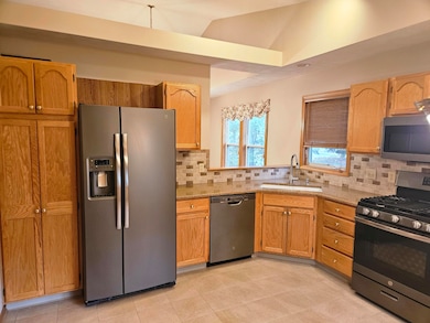 3877 Old Elm Dr SE, Grand Rapids, MI 49512 - photo 4