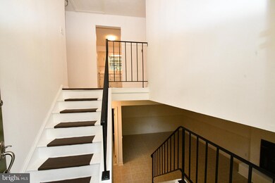 19107 Perry St, Triangle, VA 22172 - photo 5