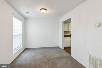 21615 Forest Run Dr, Lexington Park, MD 20653 - photo 5