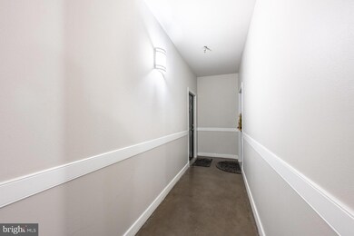 12929 Centre Park Cir unit 217, Herndon, VA 20171 - photo 6