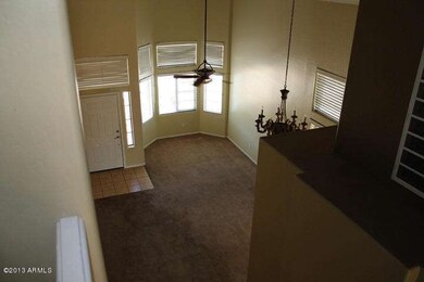 livingrm02