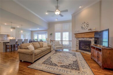 17060 Goddard St, Overland Park, KS 66221 - photo 5