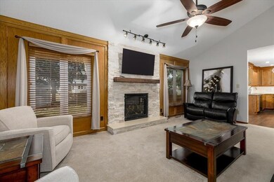 1208 57th Place, West Des Moines, IA 50266 - photo 6