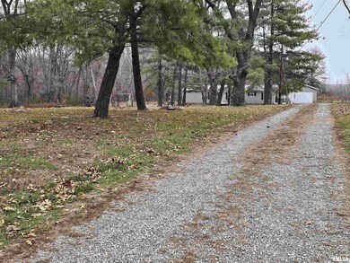 18266 E Liberty Rd, Opdyke, IL 62872 - photo 2