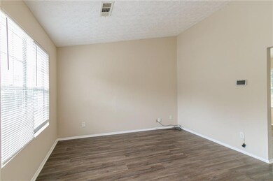 3972 Glenwood Downs Ln, Decatur, GA 30035 - photo 5
