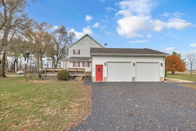12793 Stocks Rd, Bethany, IL 61914 - photo 3