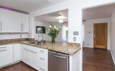 4224 N 45th Place, Phoenix, AZ 85018 - photo 5