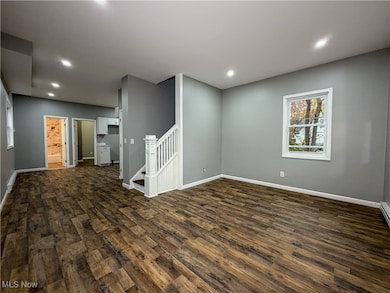 Looking into eat in kitchen