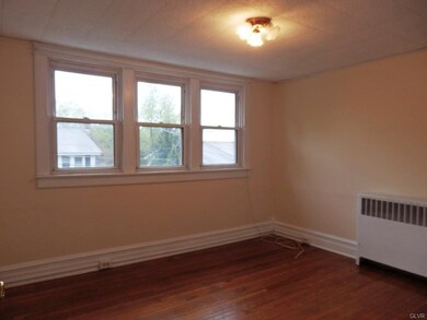 unlisted-address, Allentown, PA 18103 - photo 6