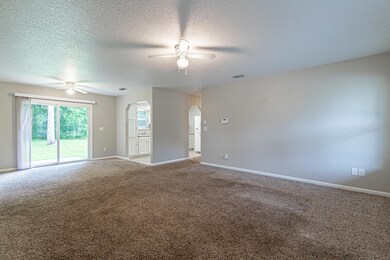 1129 Comanche St, Jacksonville, FL 32205 - photo 3