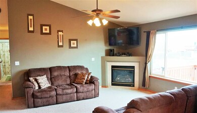 423 E Norma Lee Ave, Medical Lake, WA 99022 - photo 2