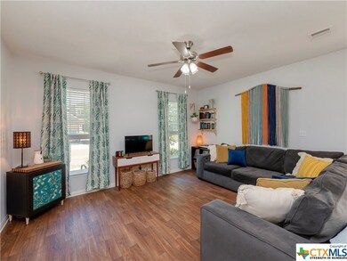 110 Fort Griffin Dr, San Marcos, TX 78666 - photo 5