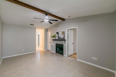 5013 Maryanna Way, North Richland Hills, TX 76180 - photo 6