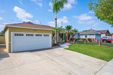 2922 Yearling St, Lakewood, CA 90712 - photo 3