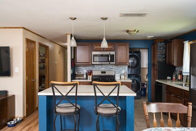 293 Southfield Dr, Brockton, MA 02302 - photo 4