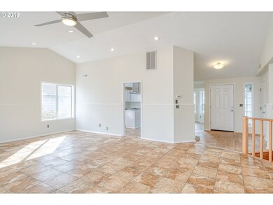 2129 Flag Stone Ct NE, Keizer, OR 97303 - photo 6