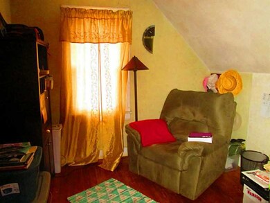 98 Providence Ave, Riverside, RI 02915 - photo 3