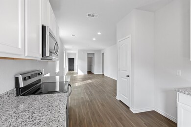 1605 Luke St, Ennis, TX 75119 - photo 7